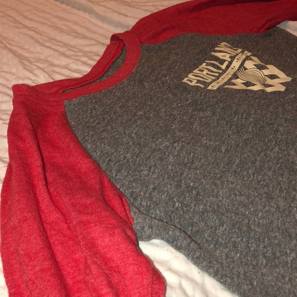 Shirt - Picture 2 of 4